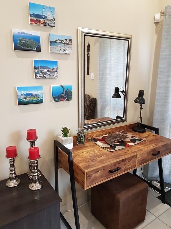 Studio On Bourdeaux Parow Bagian luar foto